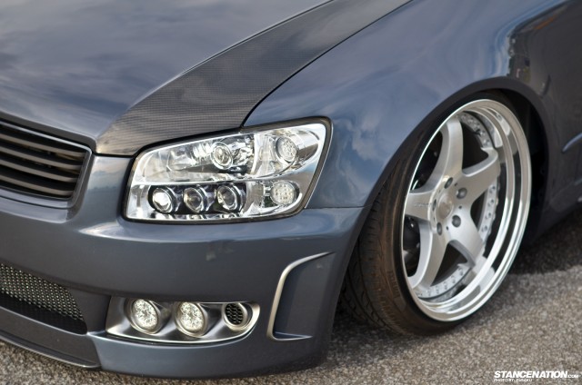 Slammed & Fitted Nissan Stagea M35 (3)