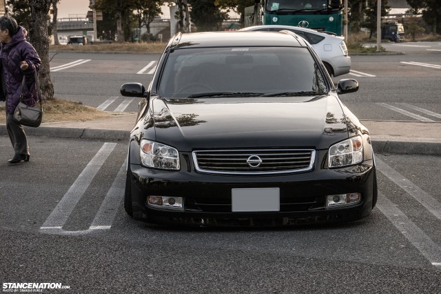 Stanced Nissan Stagea M35 Japan (7)