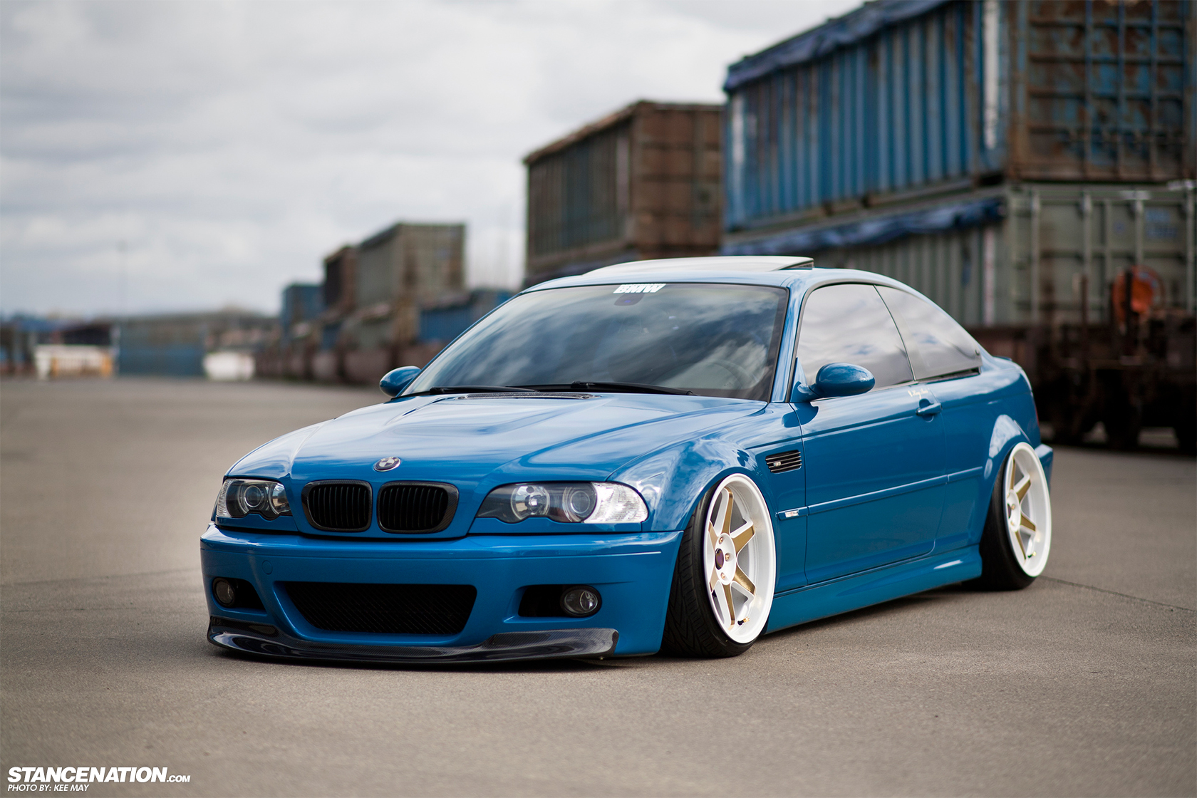 bmw m3 e46 
