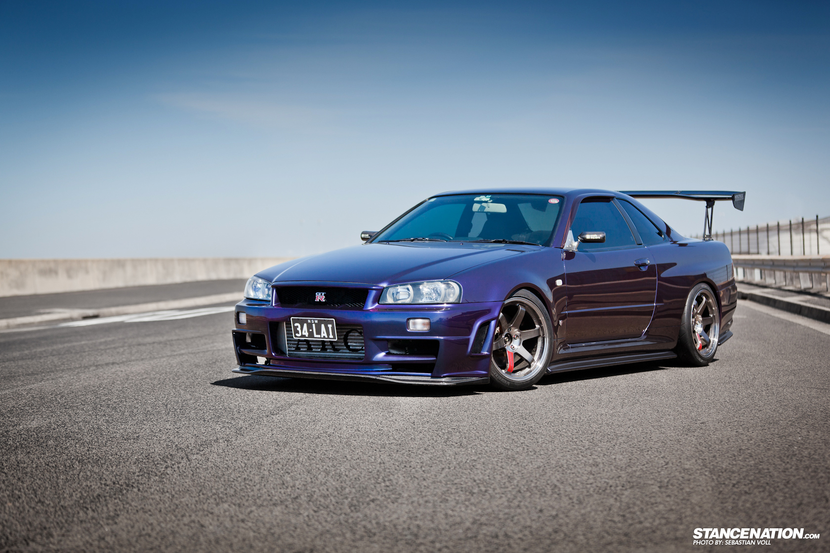 Is the nissan skyline gtr r34 street legal