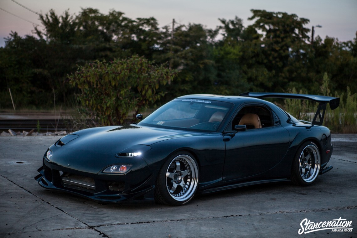 Mazda RX7-16