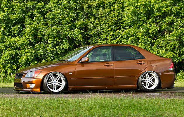 Slammed & Fitted Lexus IS (4)