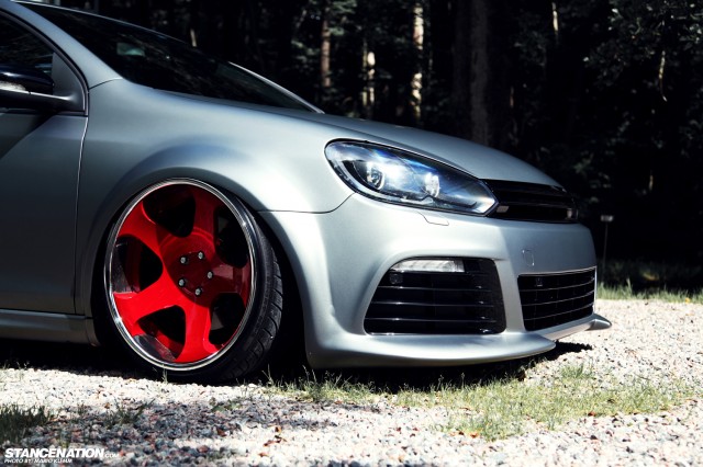 Stanced Volkwagen Golf GTI (16)