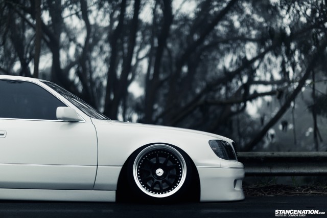 Stanced Slammed Lexus LS400 (1)