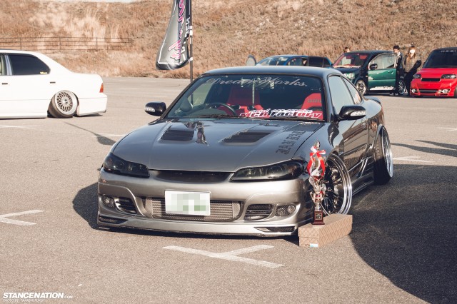 Stanced Silvia Nissan S15 (5)