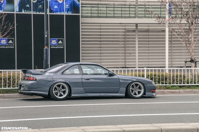 Slammed Japanese Nissan Silvia S14 (18)