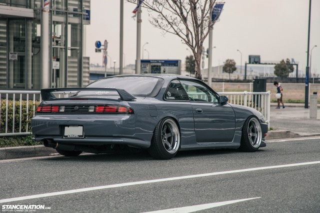 Slammed Japanese Nissan Silvia S14 (17)