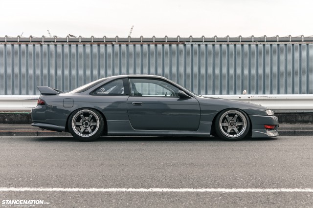 Slammed Japanese Nissan Silvia S14 (5)