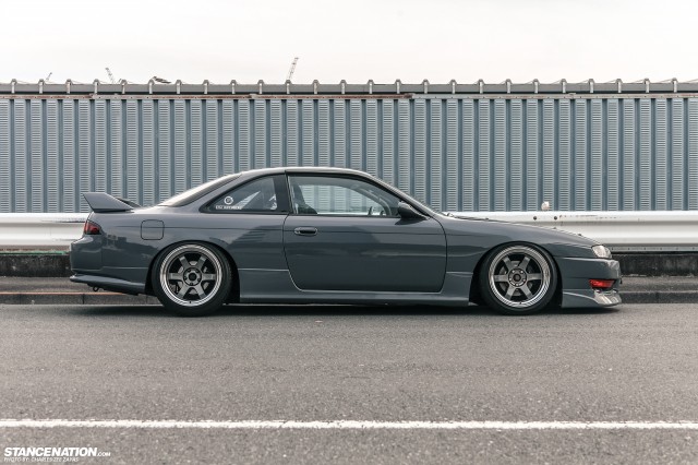 Slammed Japanese Nissan Silvia S14 (5)