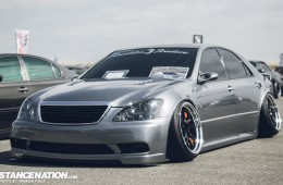 Widebody Custom VIP Toyota Crown (1)