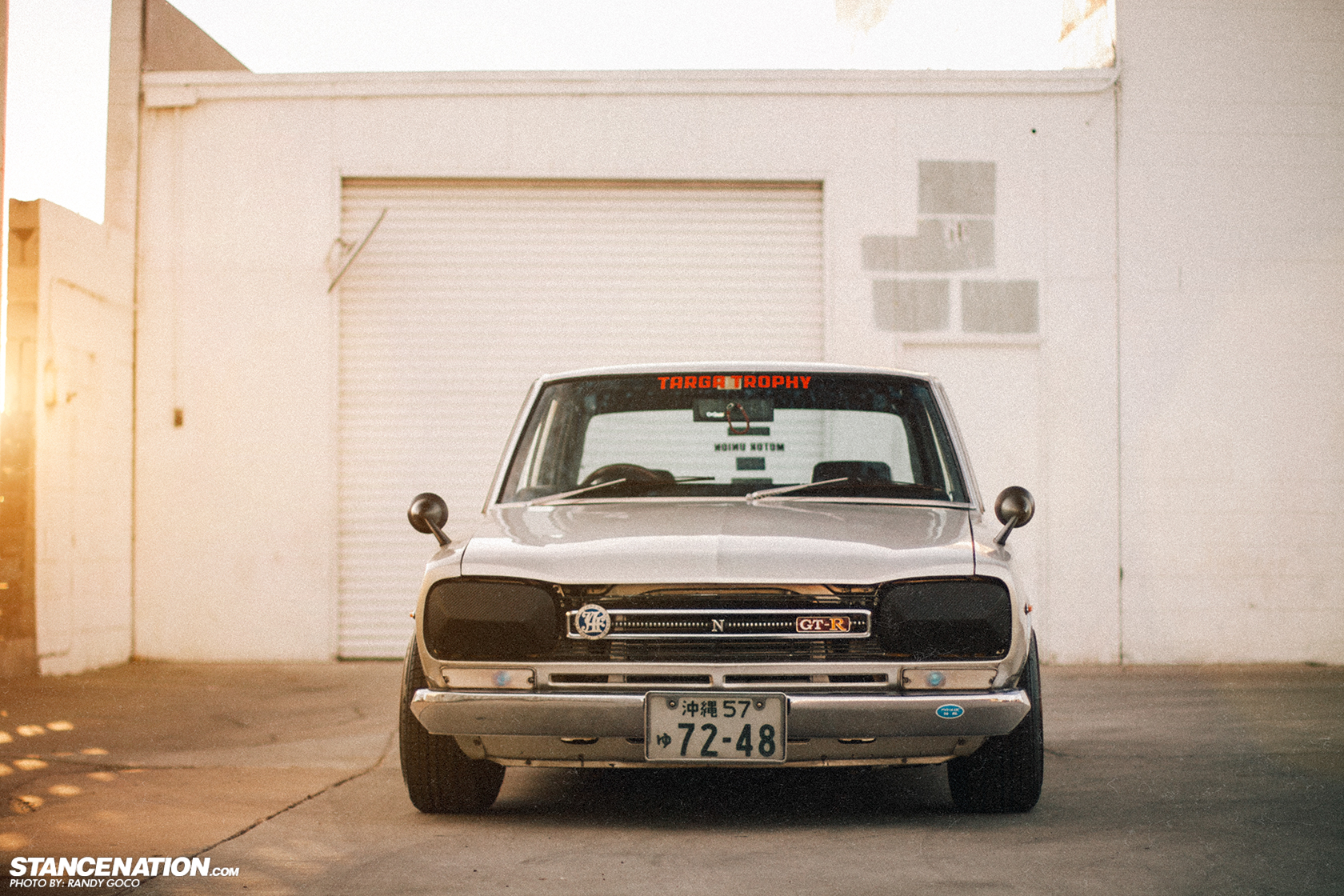 Nissan Skyline 2000gt r стенс