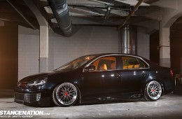 Slammed & Stanced VW Jetta (2)