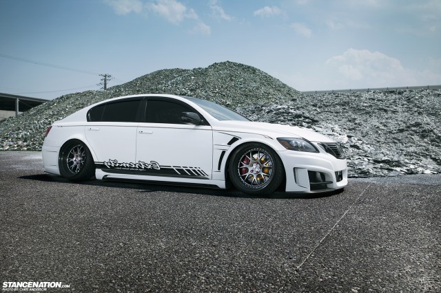 Slammed Toyota Aristo Lexus GS430 Japan VIP (1)