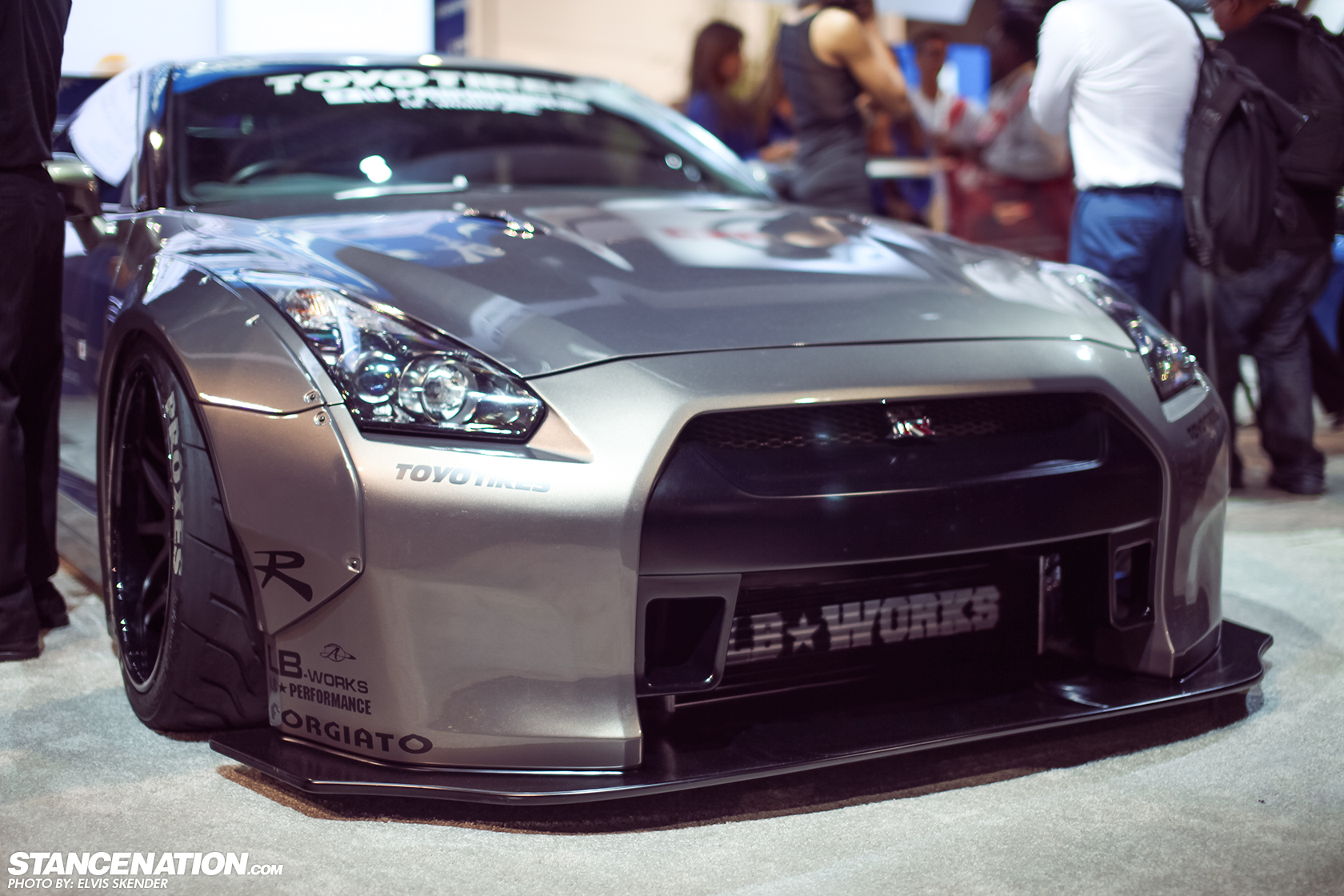 Wide body