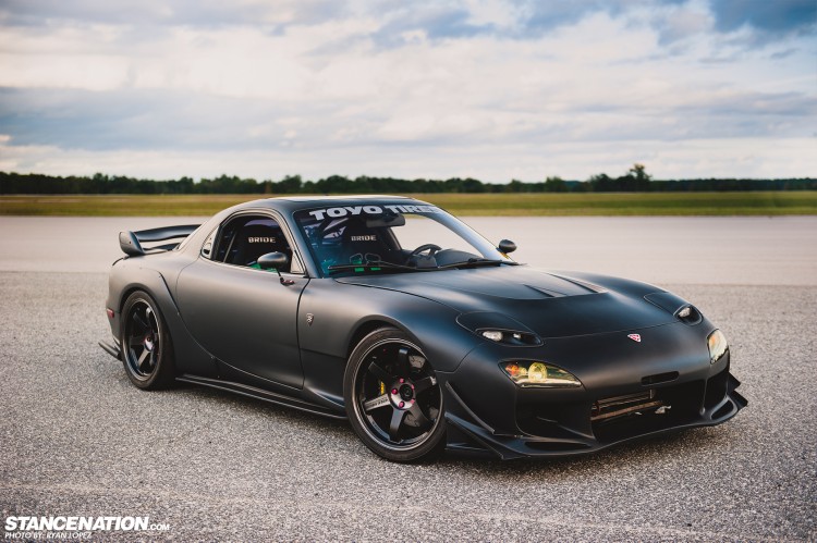 mazda-rx7-fd-stance-4