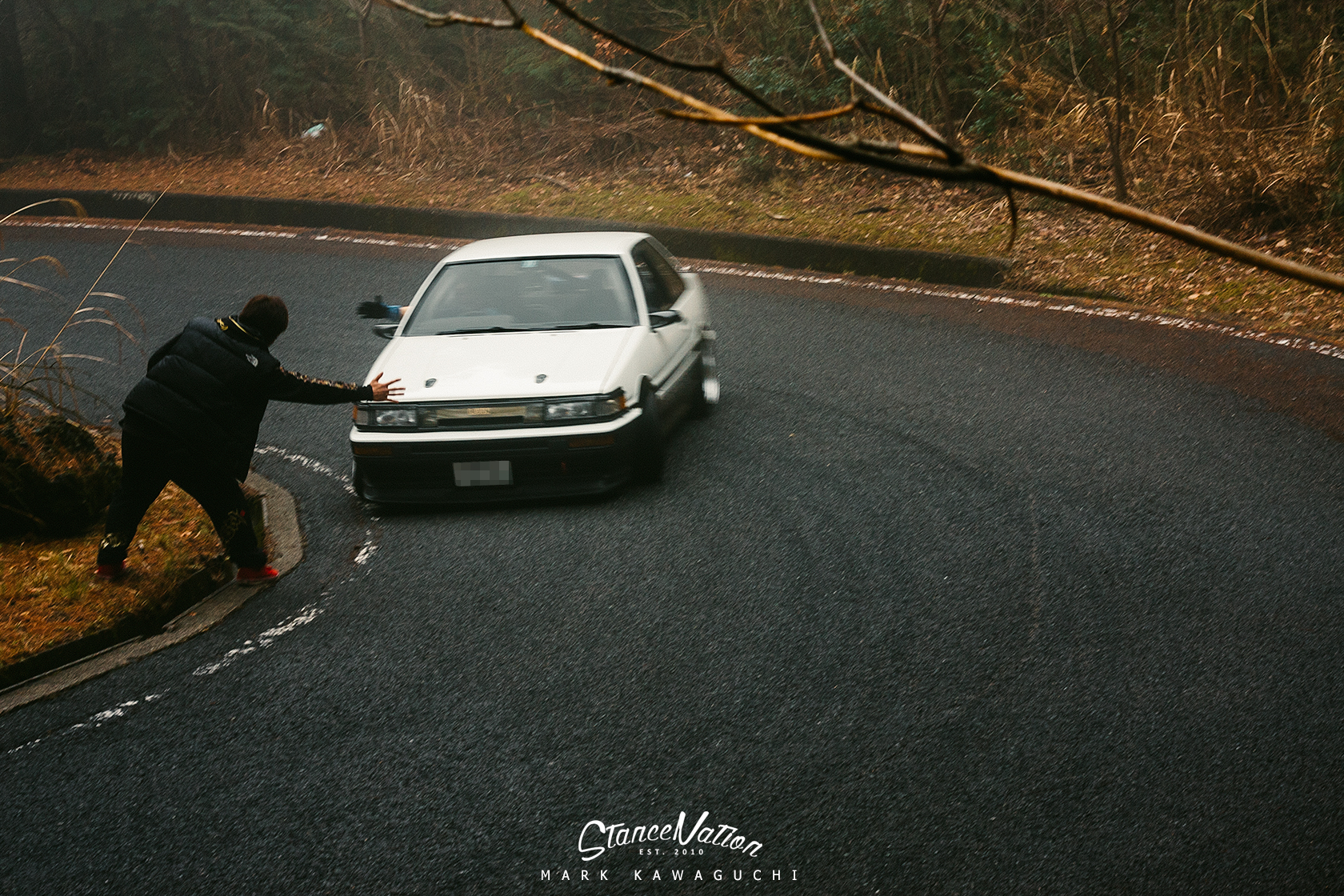 hiroshima-toyota-ae86-hachiroku-drift-19