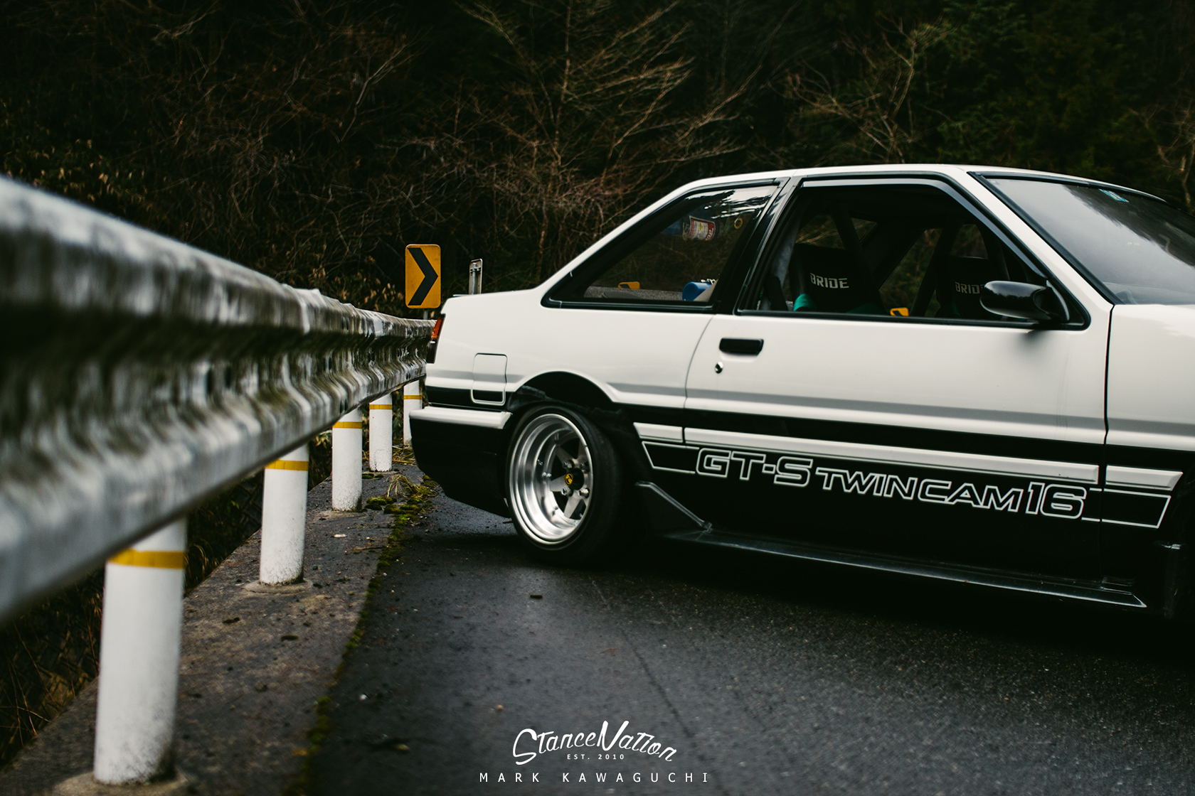 hiroshima-toyota-ae86-hachiroku-drift-2