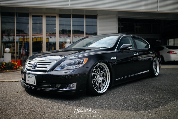 lexus-ls460-vip-aimgain-stance