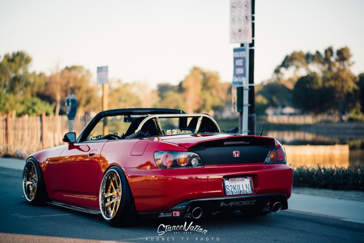 slammed-stanced-honda-s2000-s2k-socal