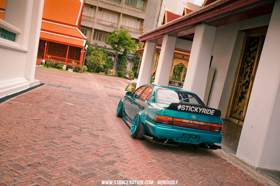 Flush Style Toyota Corolla Thailand -13