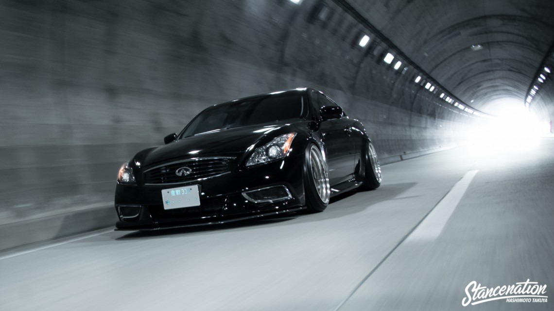 Slammed Nissan Skyline G37-13