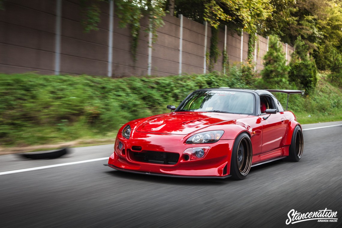 Aggressive Fitment Honda S2000-1