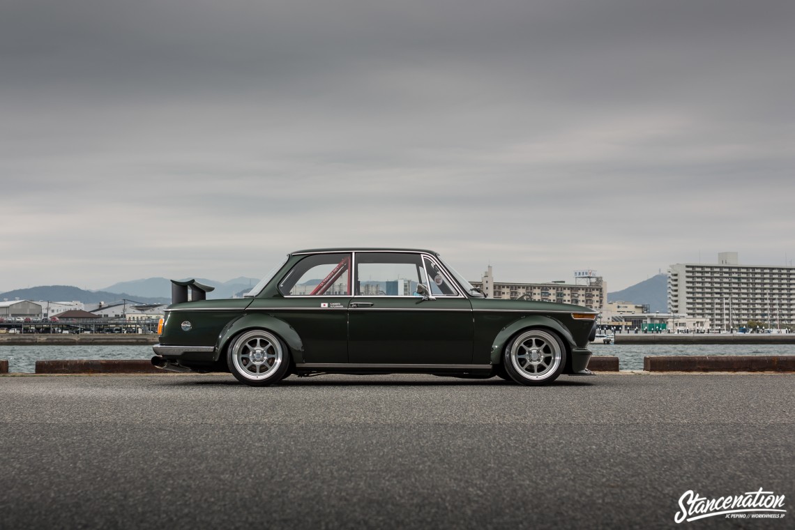 Stanced BMW 2002 Japan-3