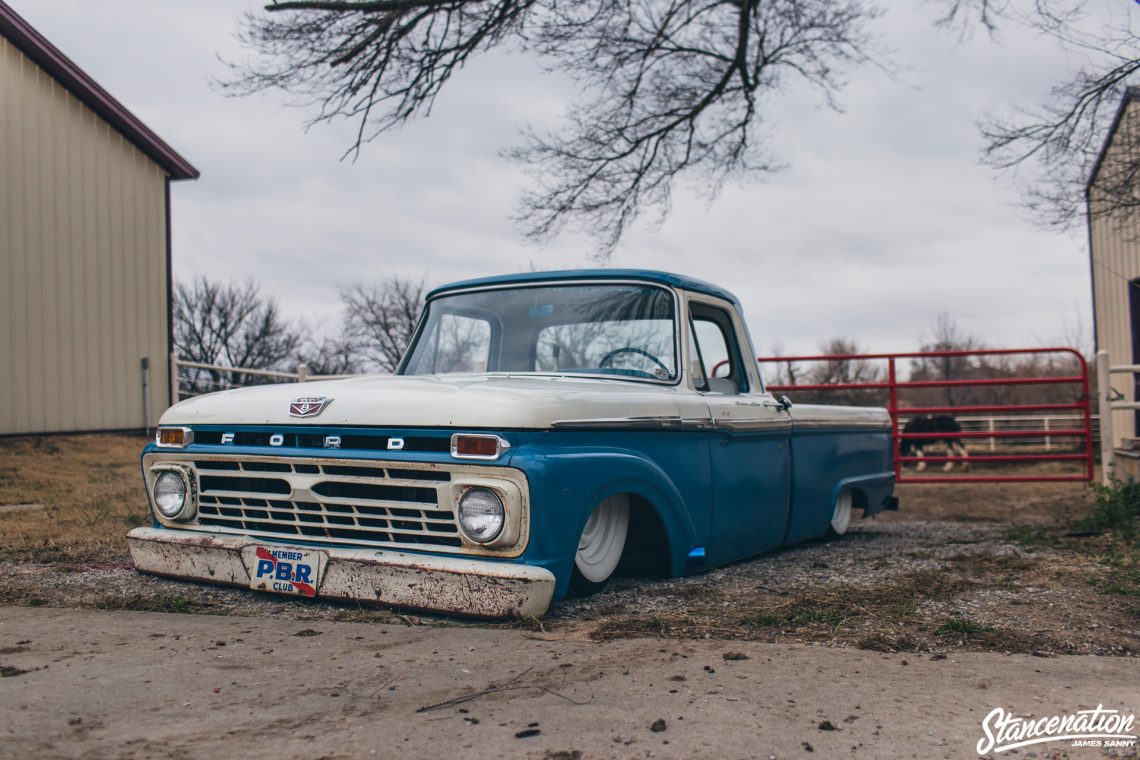 Slammed Ford F100-11