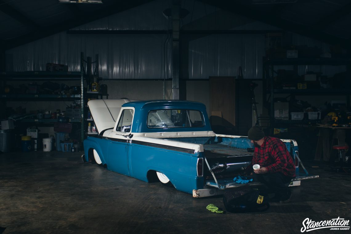 Slammed Ford F100-23