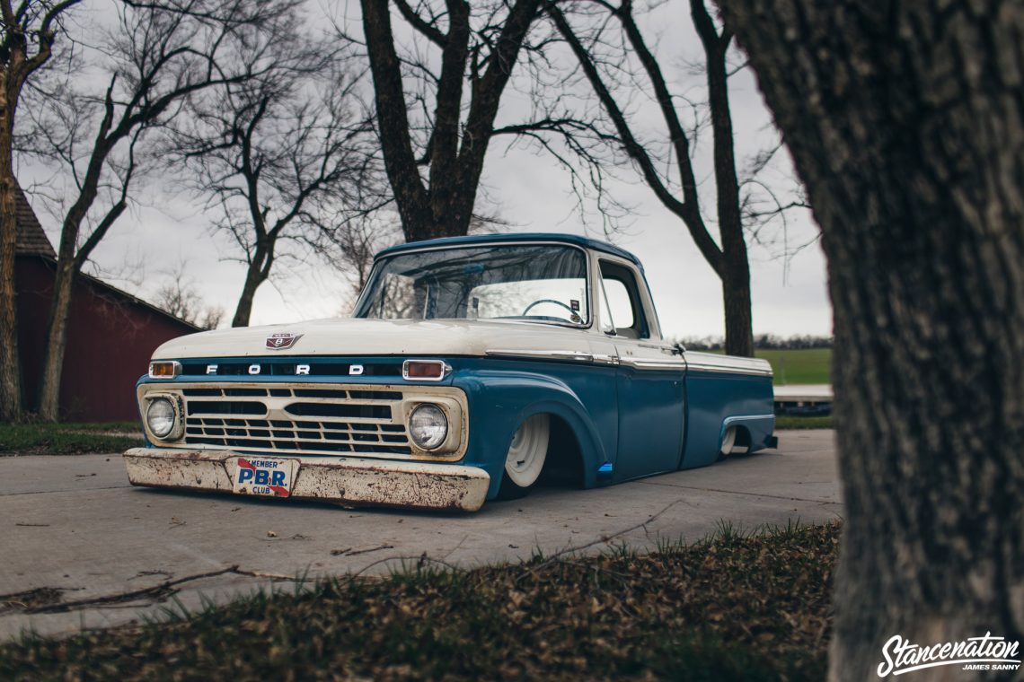 Slammed Ford F100-3