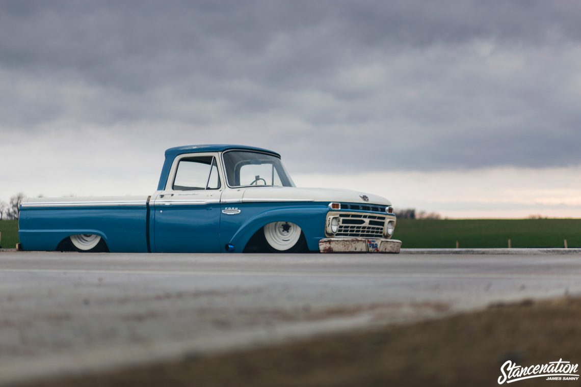 Slammed Ford F100-7